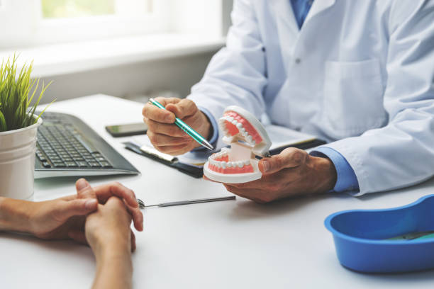 Emergency Dental Services in Rome City, IN